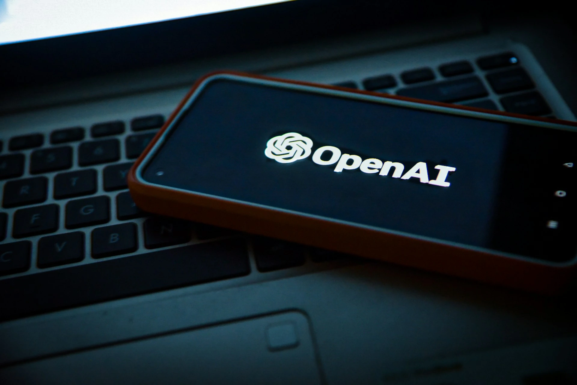 تكشف OpenAI وSoftBank وOracle عن مشروع “Stargate” بقيمة 500 مليار دولار للبنية التحتية المتقدمة للذكاء الاصطناعي