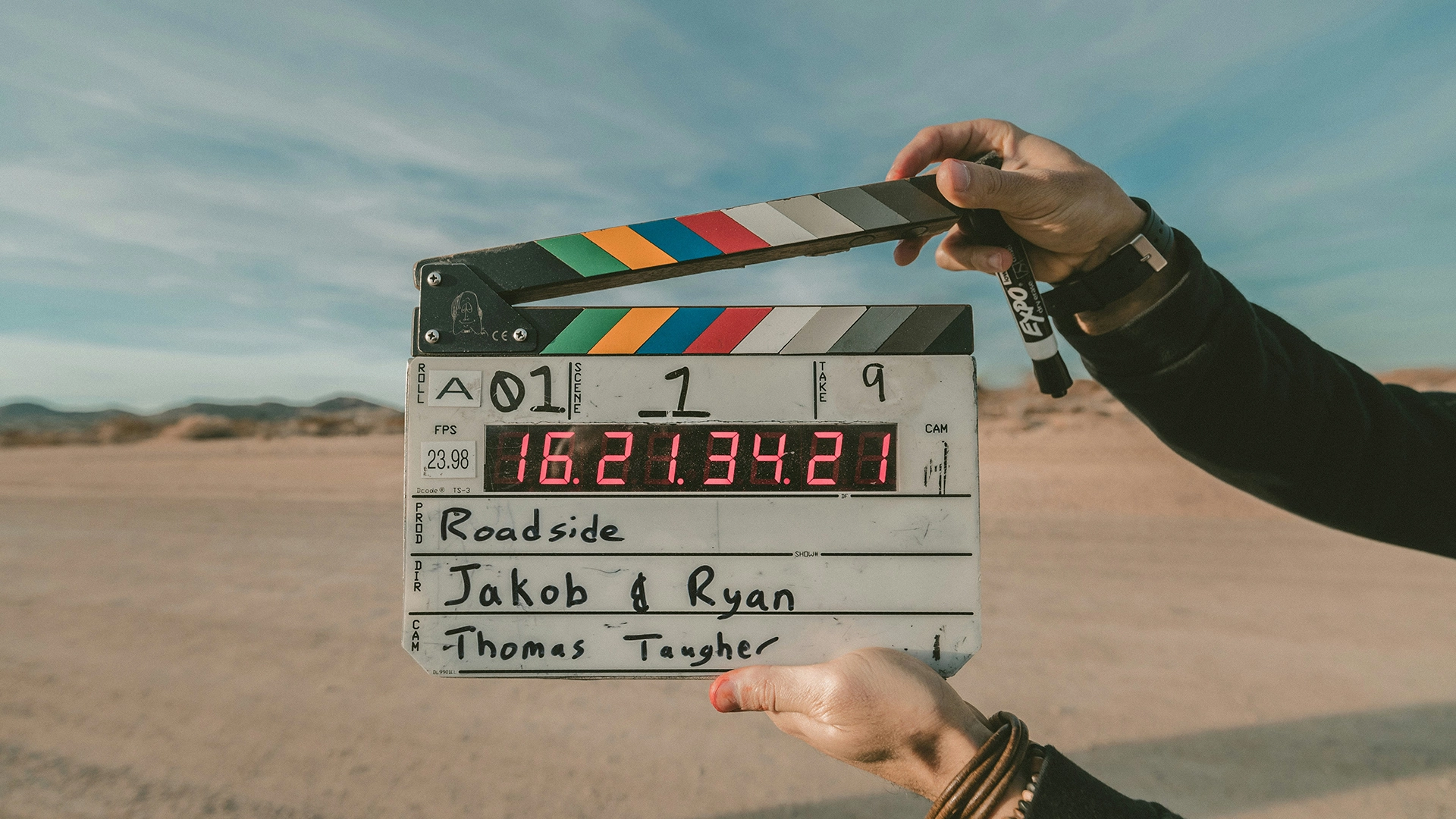 قامت يوتيوب بإلغاء التحقيق المالي من الإعلانات الترويجية للأفلام الكاذبة التي تم إنشاؤها بواسطة الذكاء الصناعي