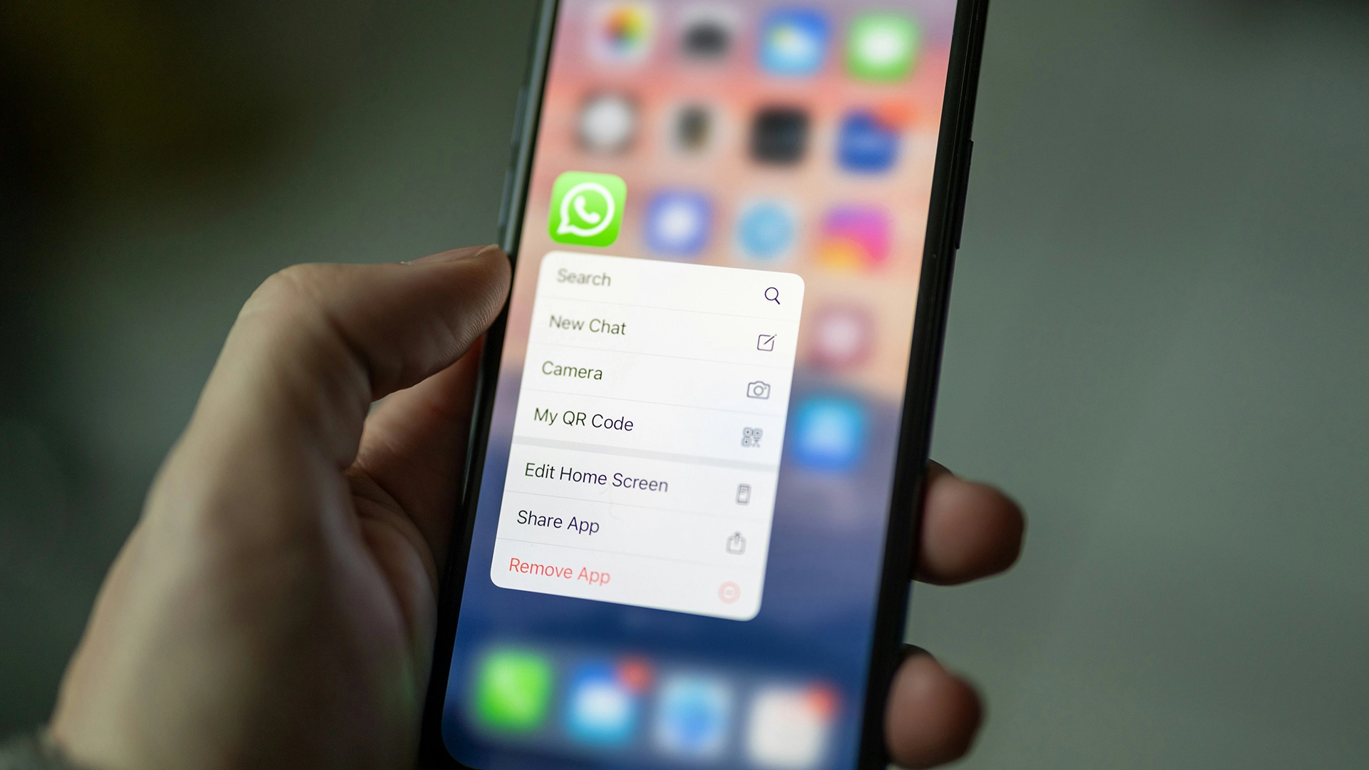 تأتي الهواتف ذات التكلفة المنخفضة مع WhatsApp مزيف يسرق العملات المشفرة