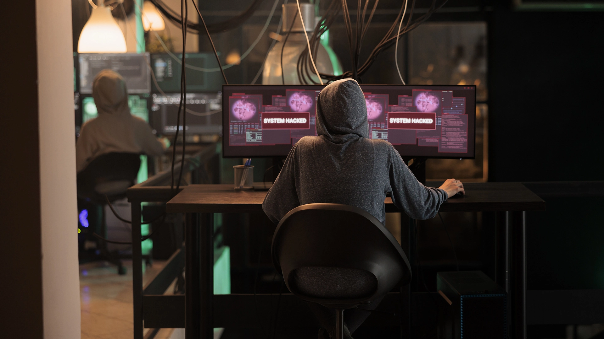 استخدم القراصنة مكالمة زوم مزيفة عميقة لاختراق شركة العملات الرقمية