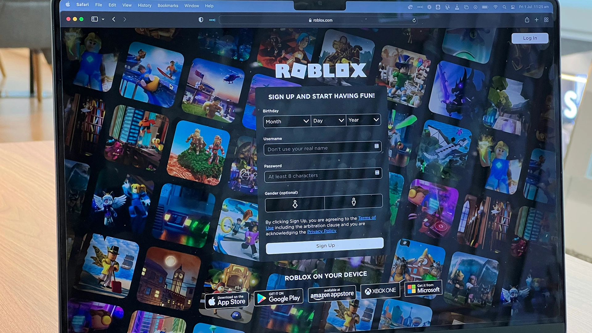 يجب على المراهقين التحقق من العمر للوصول إلى ميزة الدردشة الخاصة الجديدة في Roblox