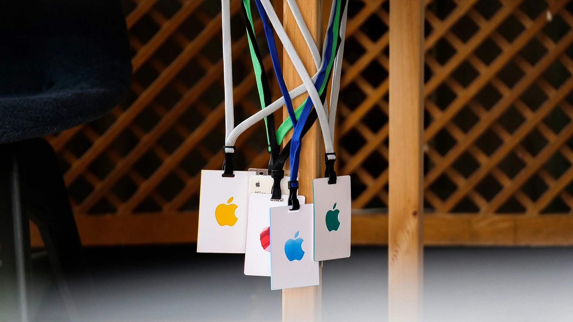 أطلقت أبل هواتف آيفون الجديدة، وساعات أبل، وAirPods في الحدث السنوي.